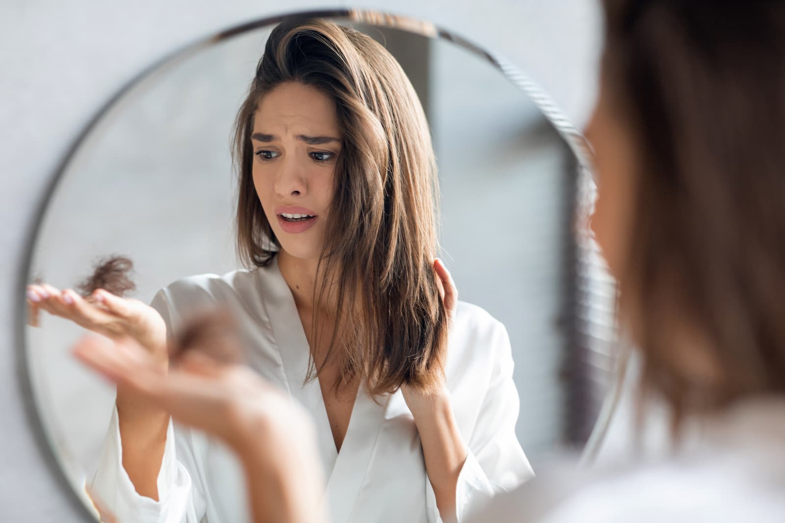 Tratamiento y soluciones a la alopecia y caida de cabello para hombres y mujeres